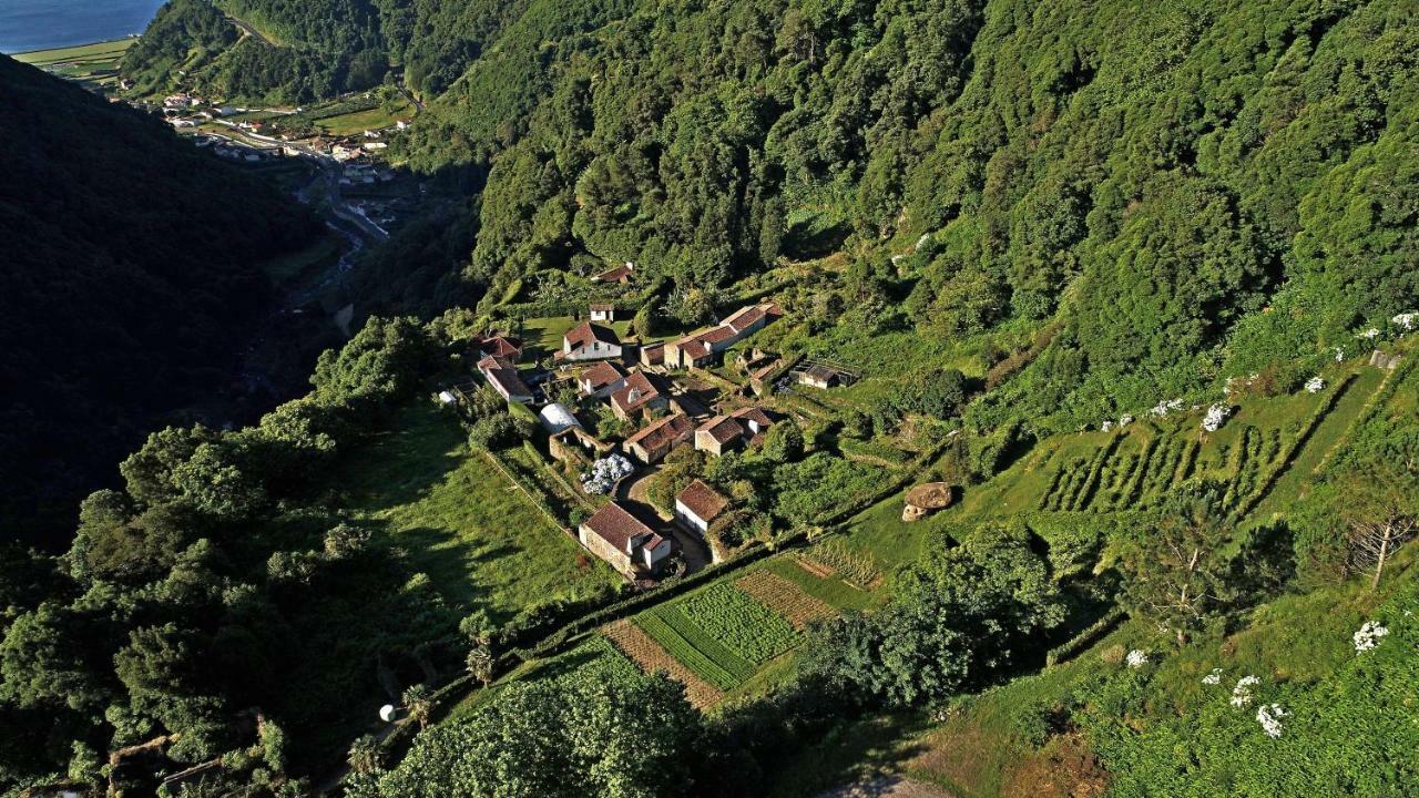 Aldeia Do Sanguinho Faial da Terra Bagian luar foto